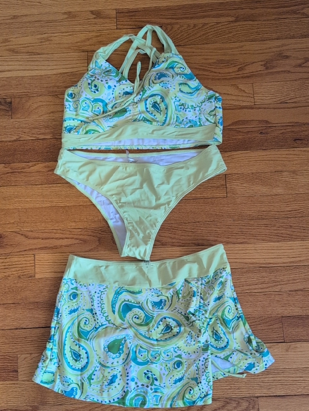 SHEIN Green Paisley Print Tankini Top, High-Waist Bottom & Skirt Set